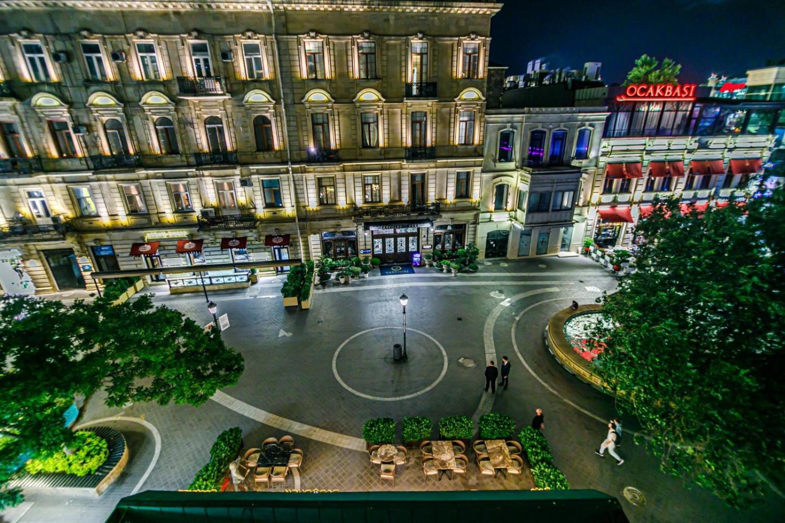 Apartment Corner Baku Bagian luar foto